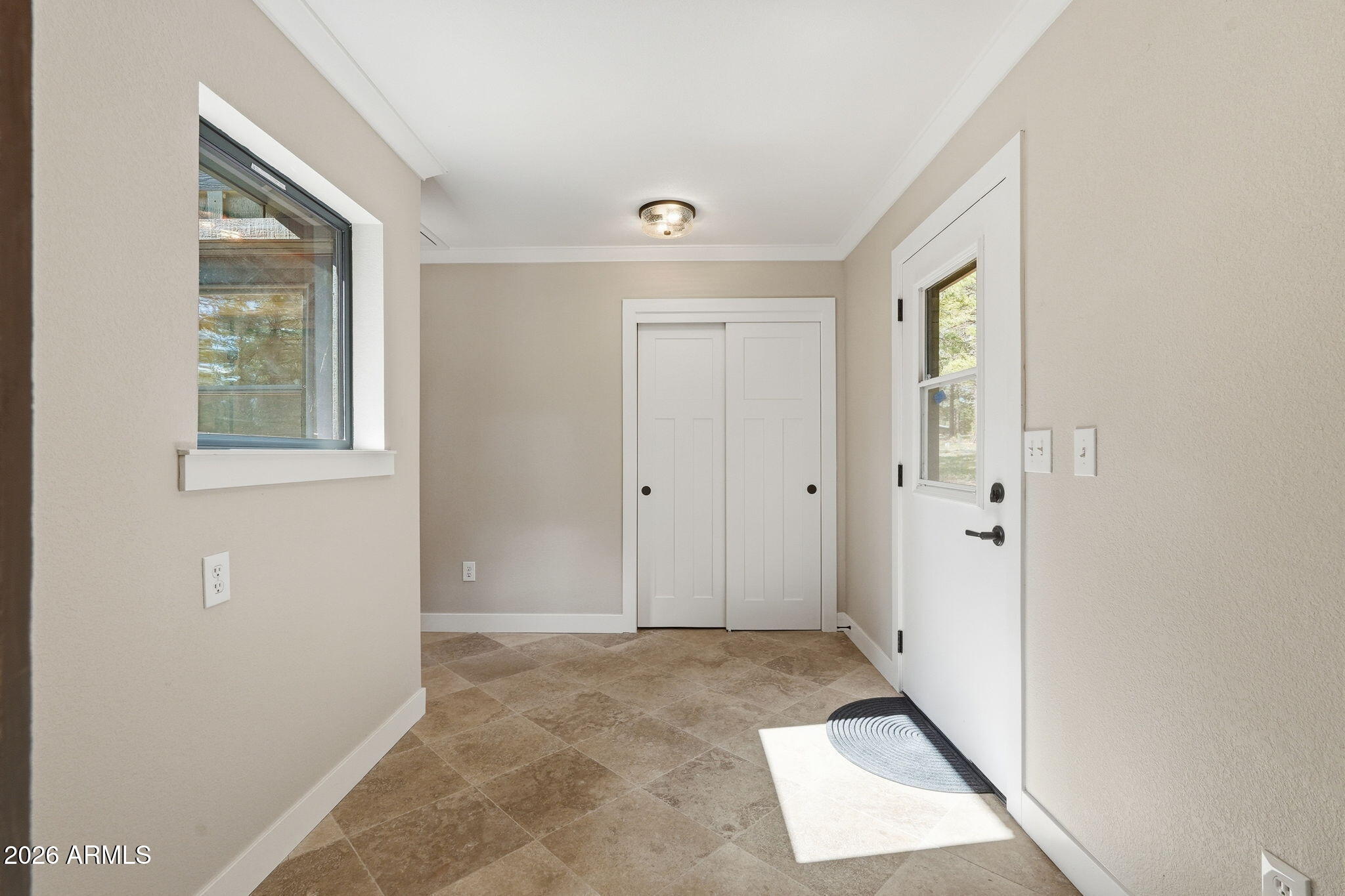 129 North Spitz Spring Road Parks, AZ 86018 - Photo 17 of 36 Hallway