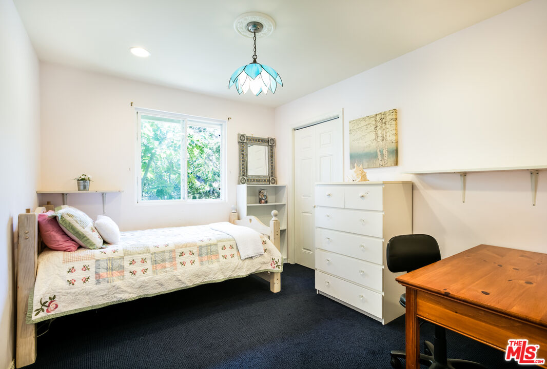 907 Las Pulgas Road Pacific Palisades, CA 90272 - Photo 15 of 39