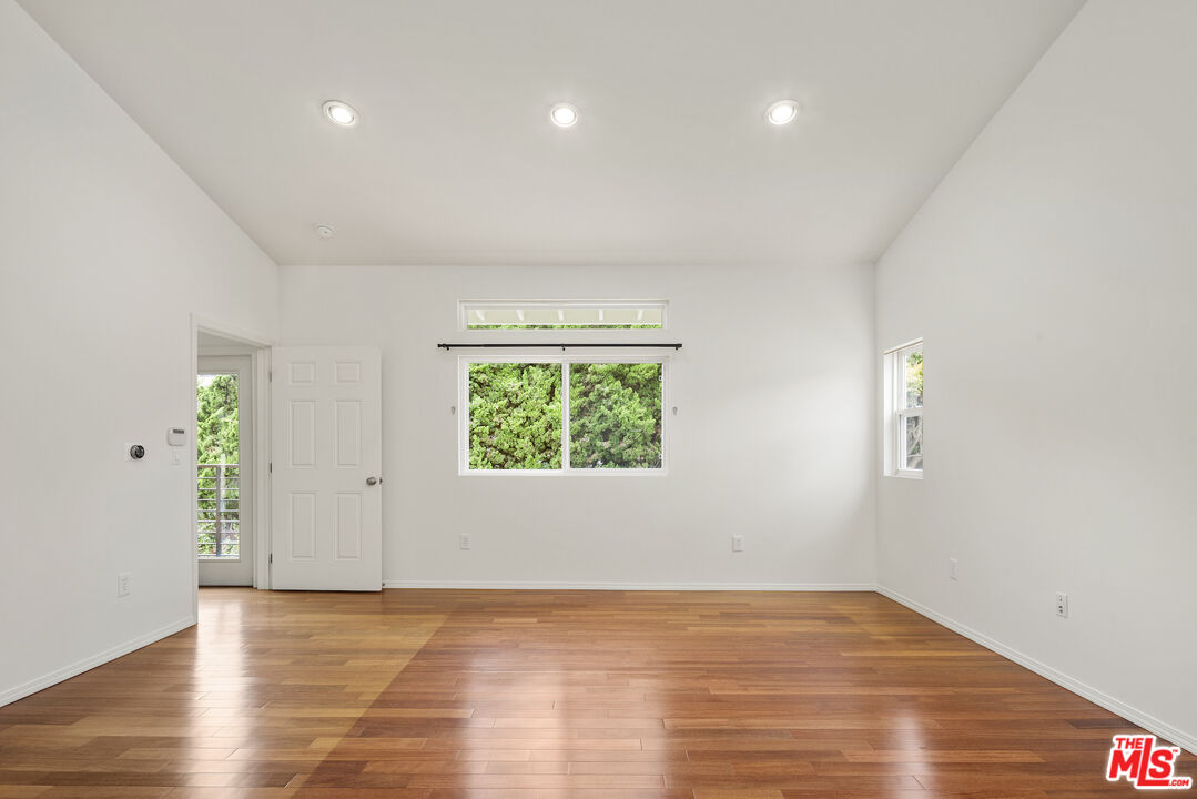 907 Las Pulgas Road Pacific Palisades, CA 90272 - Photo 26 of 39