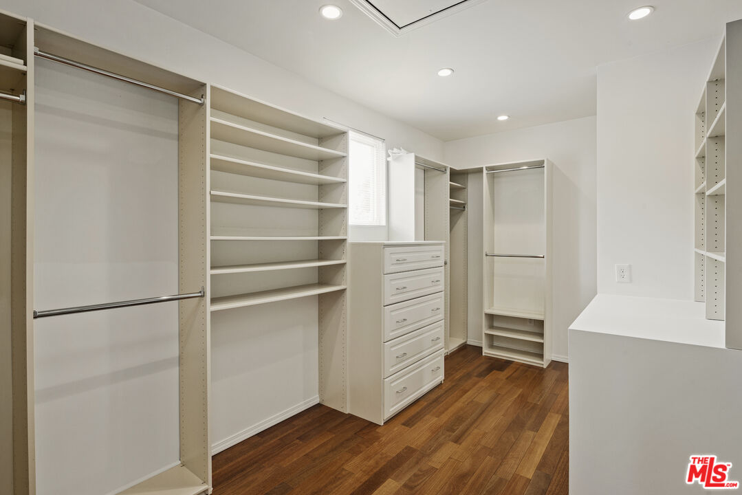 907 Las Pulgas Road Pacific Palisades, CA 90272 - Photo 28 of 39