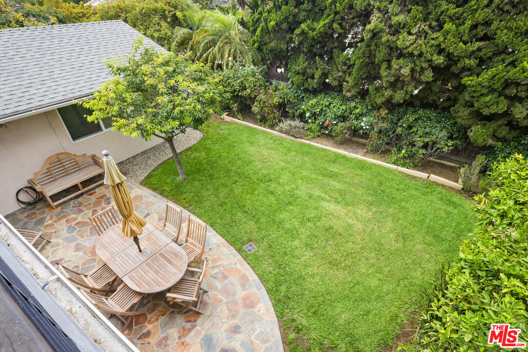 907 Las Pulgas Road Pacific Palisades, CA 90272 - Photo 32 of 39