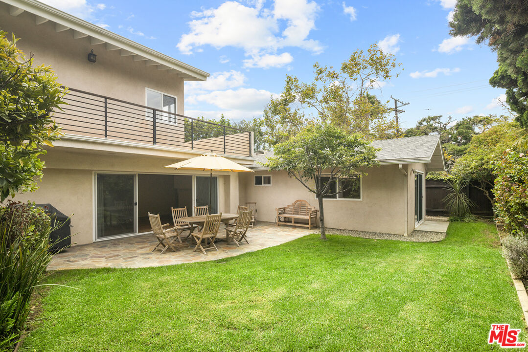 907 Las Pulgas Road Pacific Palisades, CA 90272 - Photo 37 of 39