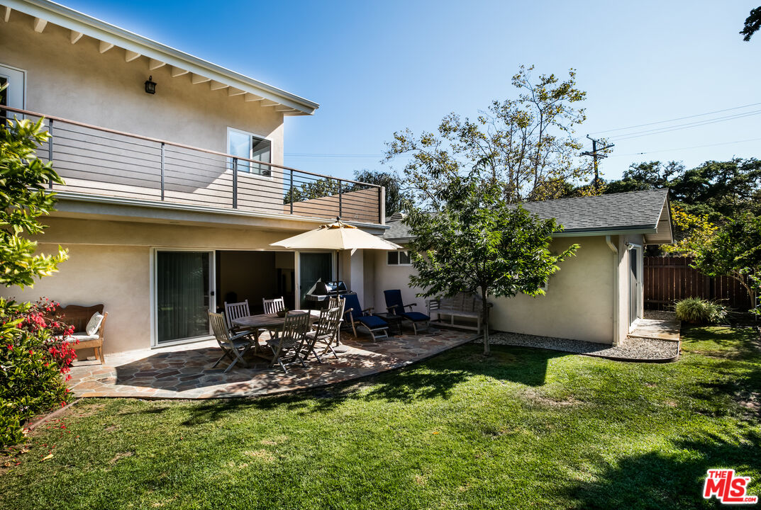 907 Las Pulgas Road Pacific Palisades, CA 90272 - Photo 38 of 39
