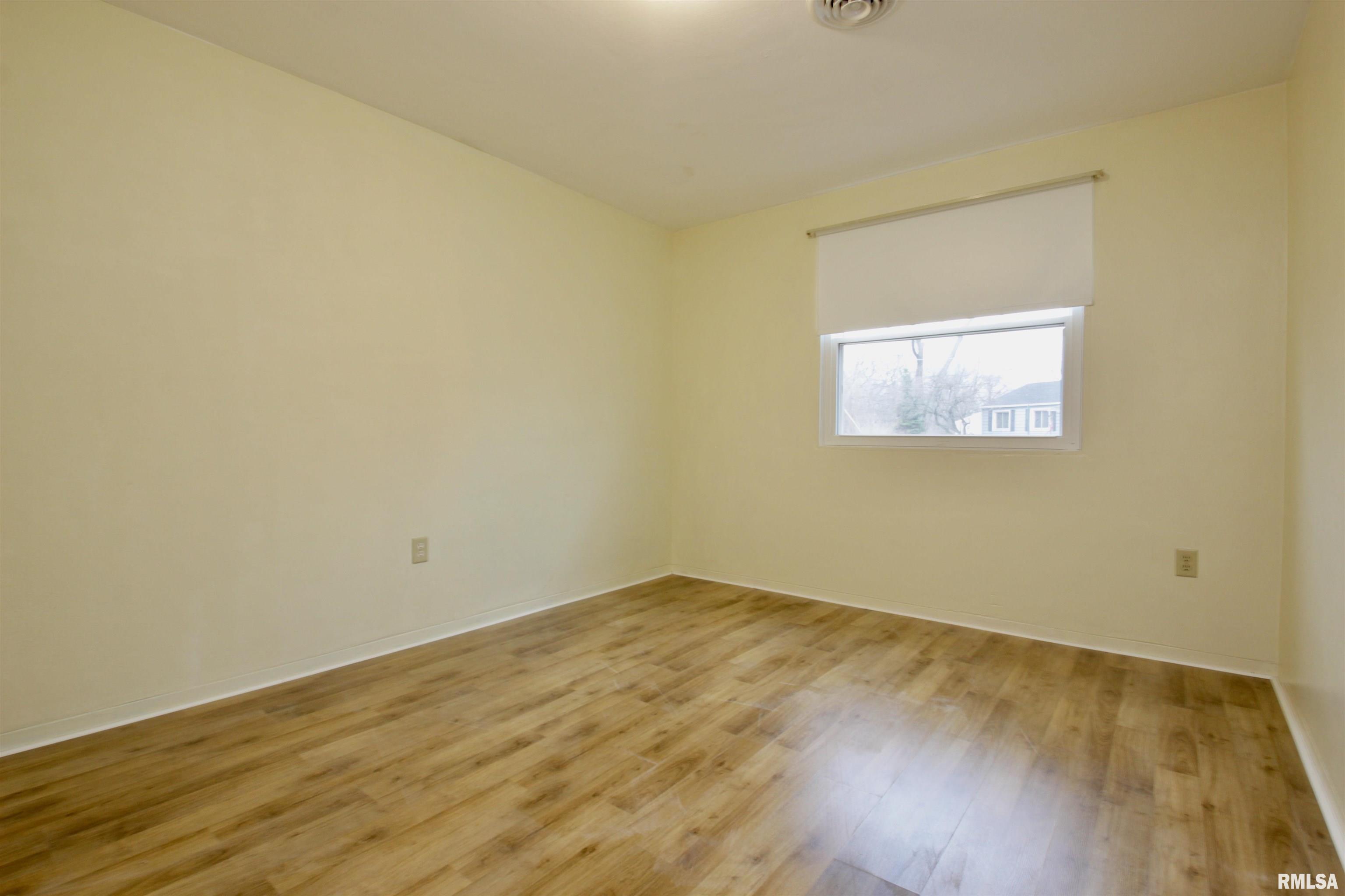309 Decatur Road Marquette Heights, IL 61554 - Photo 19 of 36 Gallery Image 19