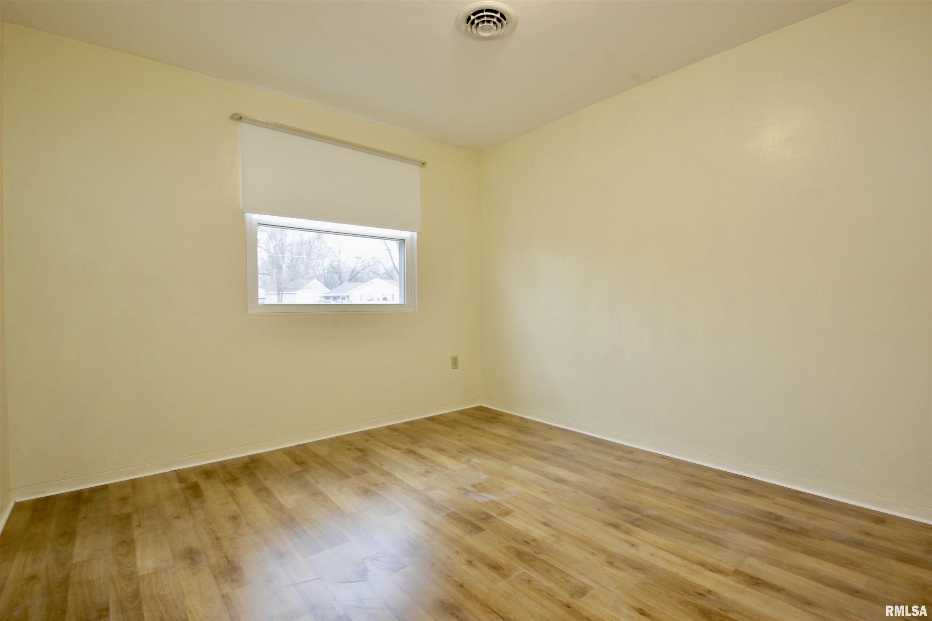 309 Decatur Road Marquette Heights, IL 61554 - Photo 22 of 36 Gallery Image 22