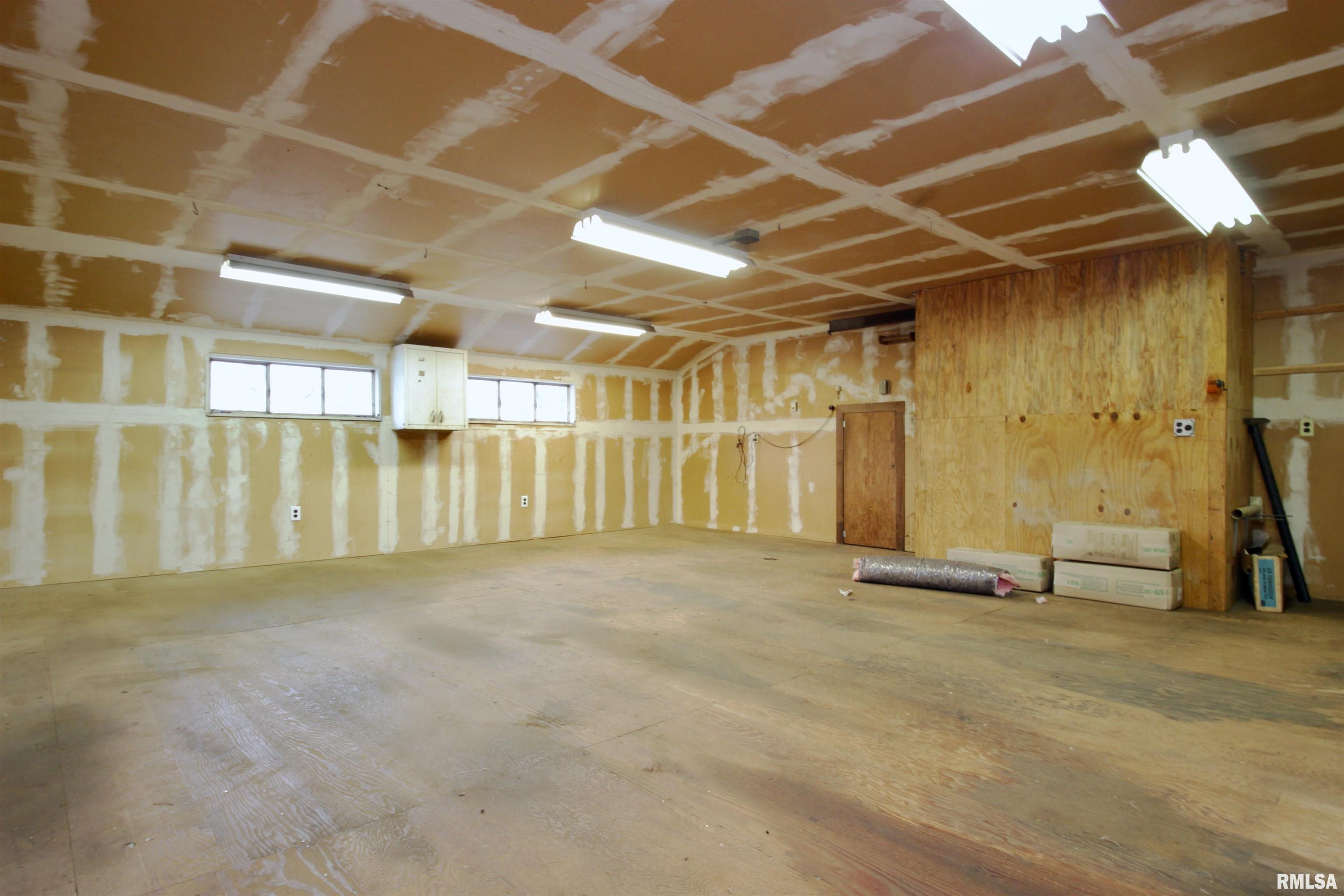 309 Decatur Road Marquette Heights, IL 61554 - Photo 33 of 36 Gallery Image 33