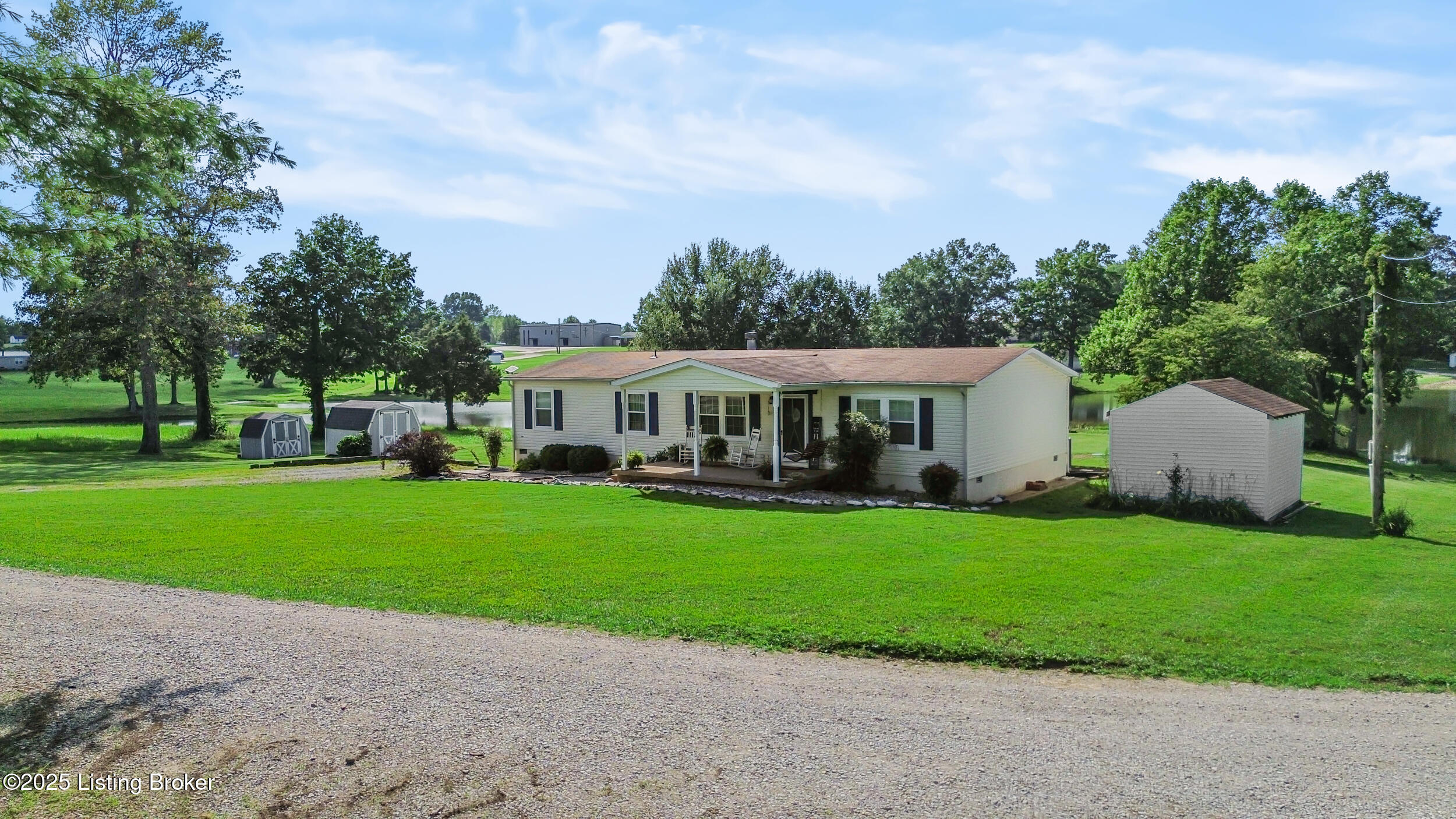 367 Allen Lake Road Brandenburg, KY 40108 - Photo 58 of 66 015_yg0M