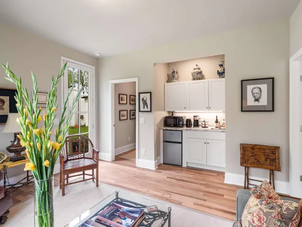 $3,995,000 | 305 Davidson Road, Nashville, TN 37205