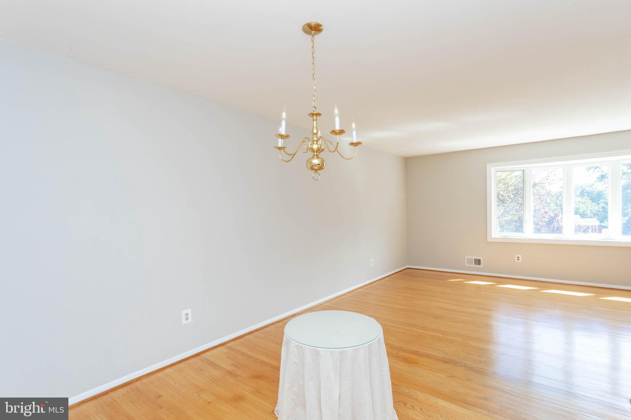 1622 Weyburn Road Baltimore, MD 21237 - Photo 18 of 45 Separate Dining Room