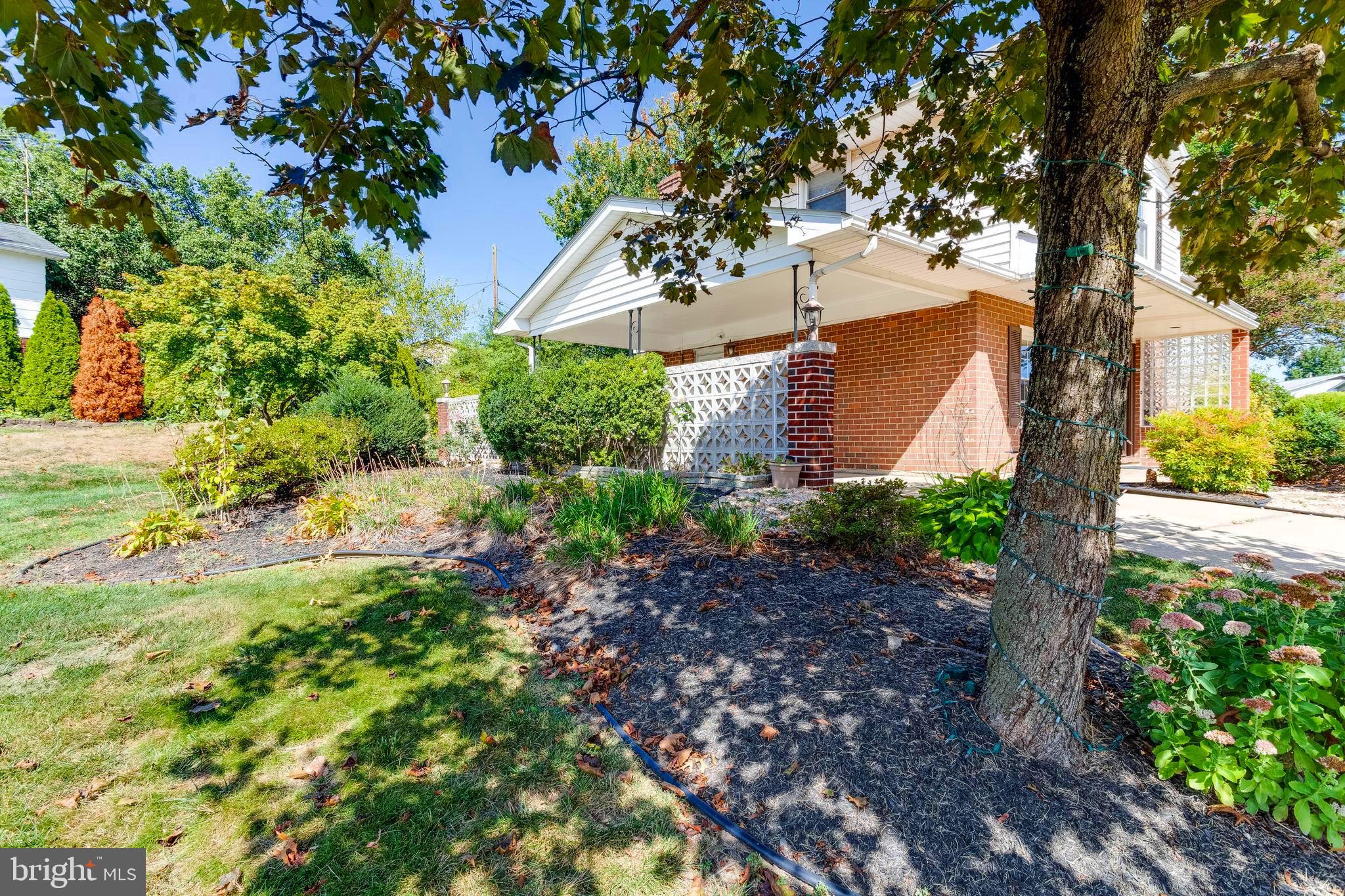 1622 Weyburn Road Baltimore, MD 21237 - Photo 41 of 45 Gardens Surrounding the house