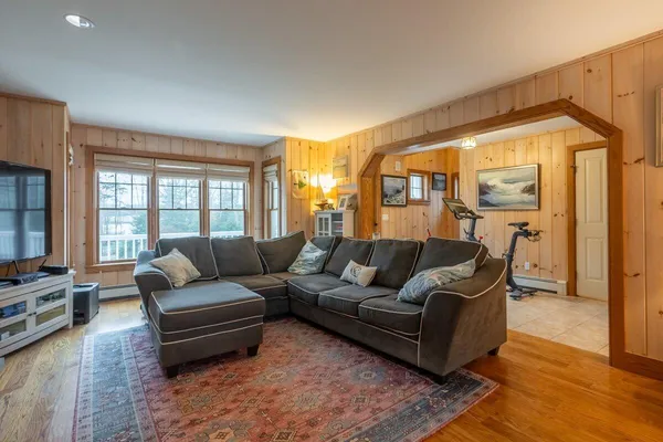 $875,000 | 55 Pinkham Road, Bristol, ME 04554