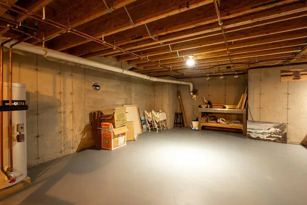 $875,000 | 55 Pinkham Road, Bristol, ME 04554