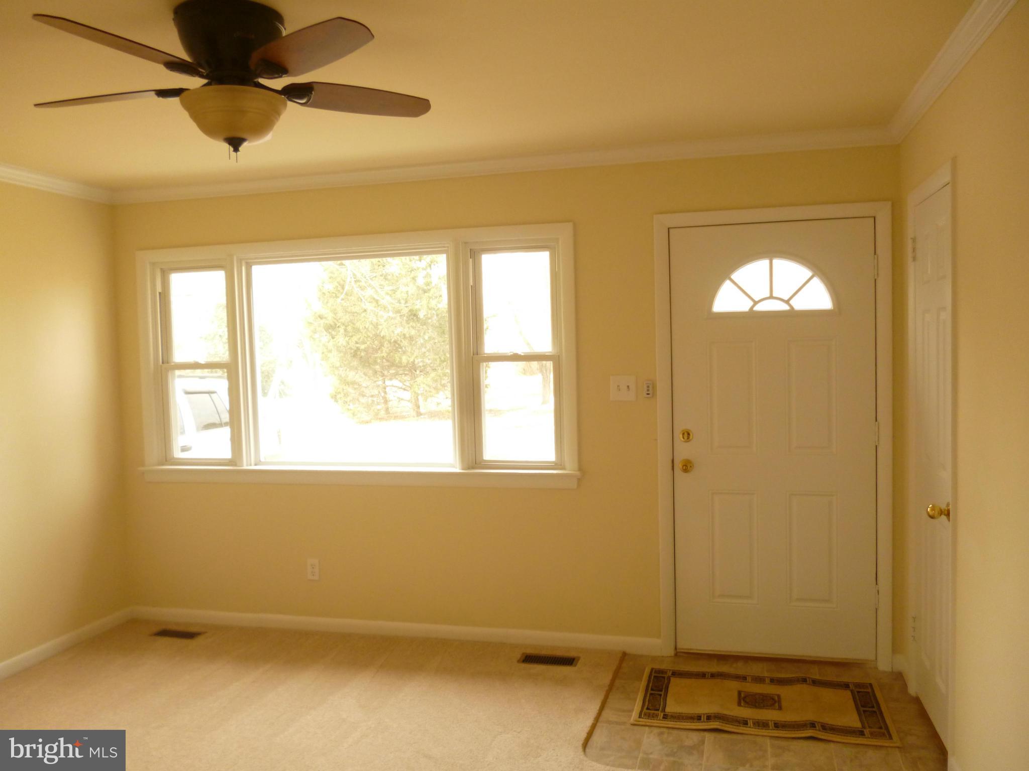 423 Ritter Road White Post, VA 22663 - Photo 5 of 20 Living Room