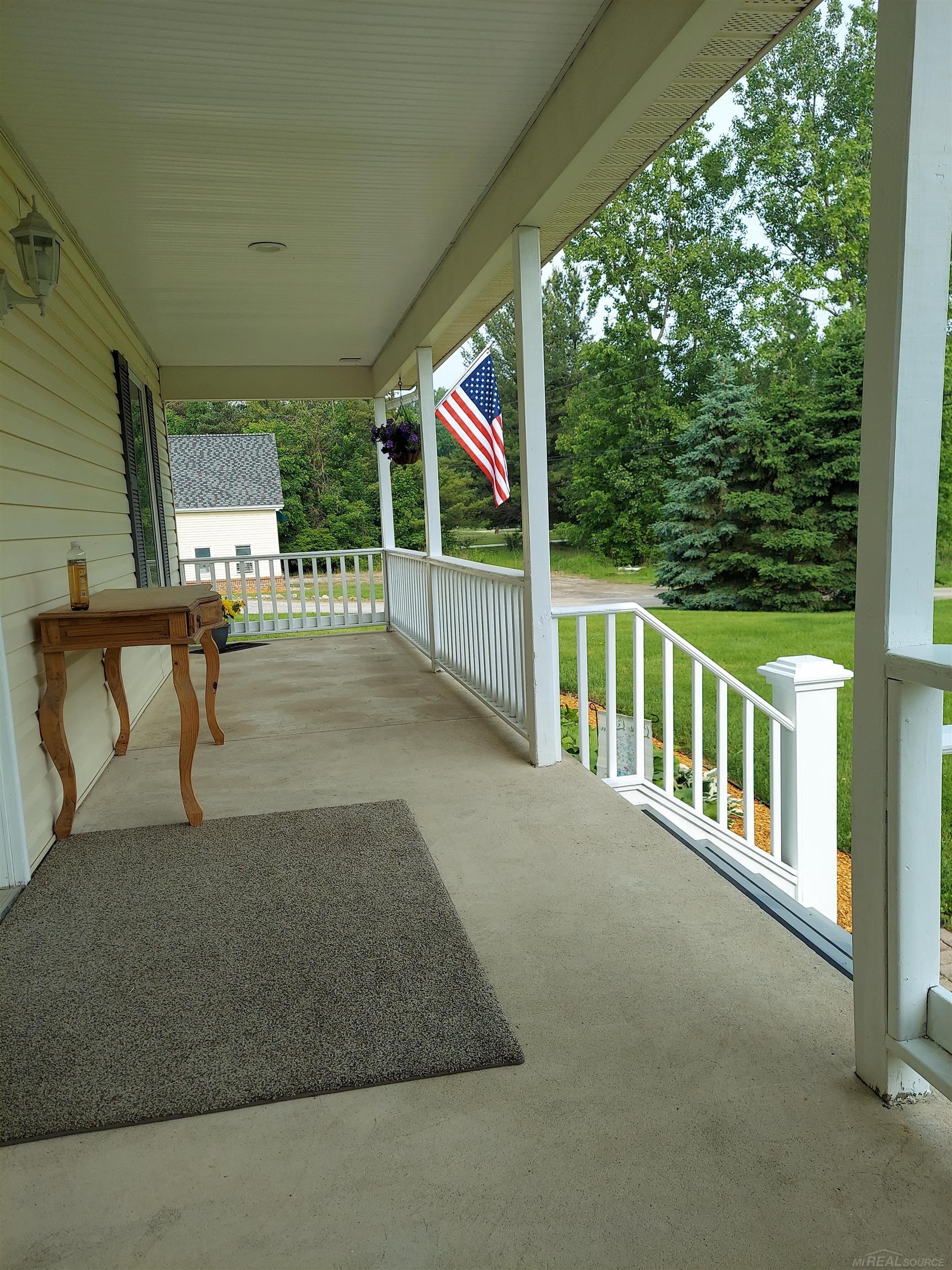 18450 Pratt Road Armada, MI 48005 - Photo 11 of 50 Front Porch