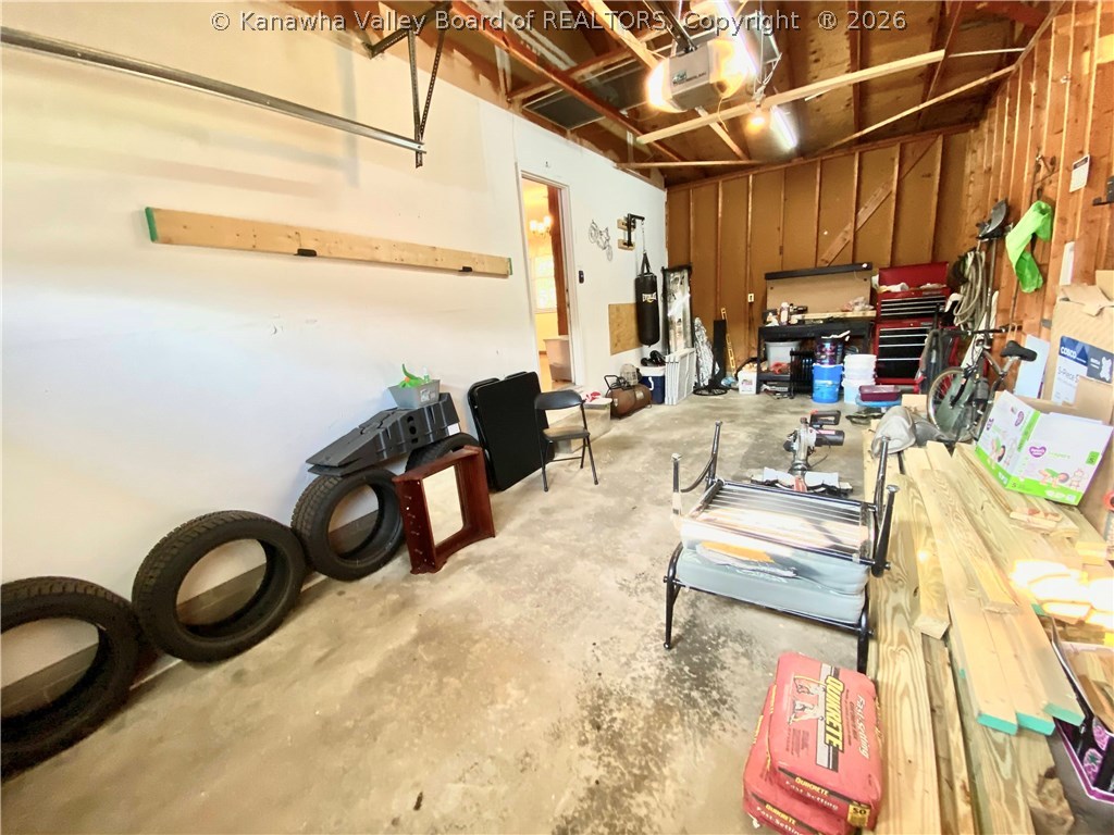 559 Charleston Road Point Pleasant, WV 25550 - Photo 21 of 34 Gallery Image 21