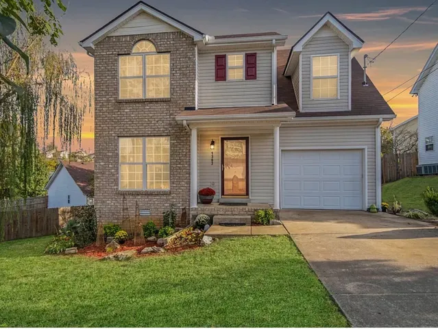 $2,100 | 1303 East Nir Shreibman Boulevard, La Vergne, TN 37086