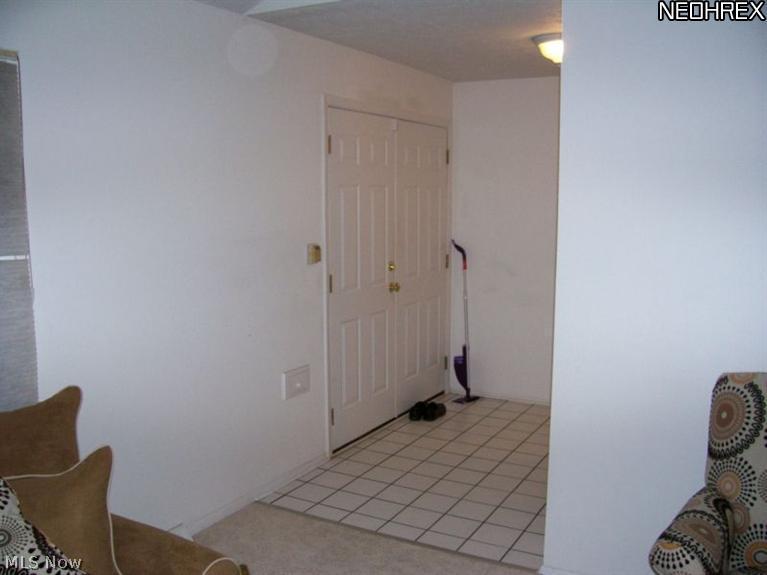4573 McFarland Road Cleveland, OH 44121 - Photo 16 of 24