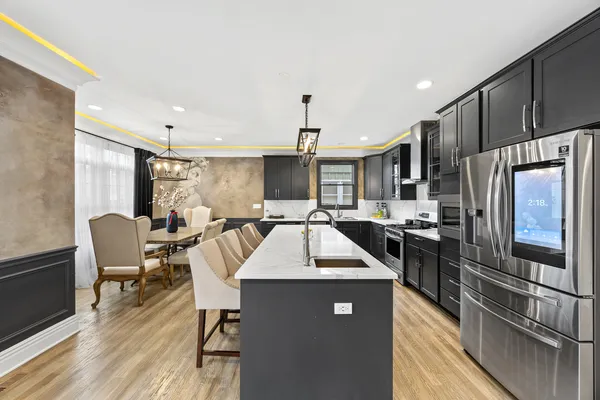 $659,000 | 421 Miner Street, Bensenville, IL 60106