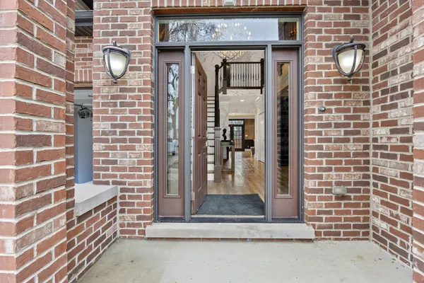 $659,000 | 421 Miner Street, Bensenville, IL 60106