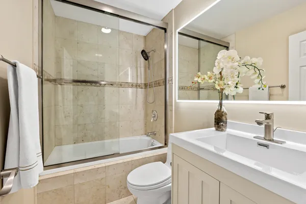 $659,000 | 421 Miner Street, Bensenville, IL 60106