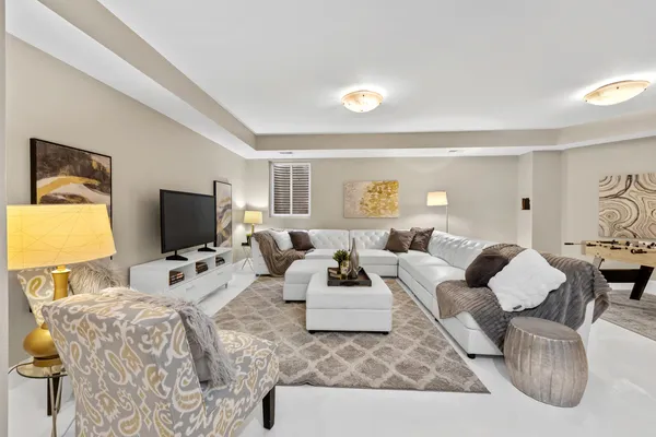 $659,000 | 421 Miner Street, Bensenville, IL 60106