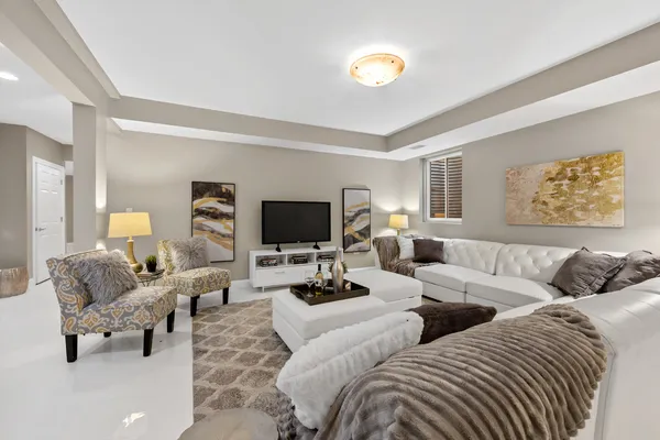 $659,000 | 421 Miner Street, Bensenville, IL 60106