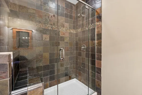 $659,000 | 421 Miner Street, Bensenville, IL 60106