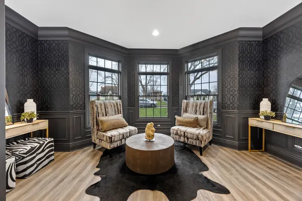 $659,000 | 421 Miner Street, Bensenville, IL 60106