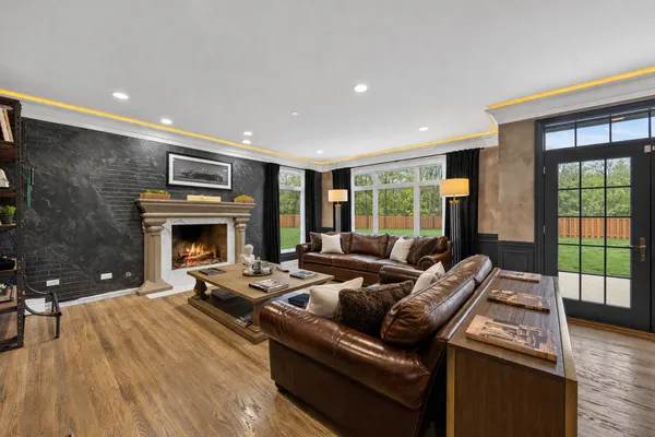 $659,000 | 421 Miner Street, Bensenville, IL 60106