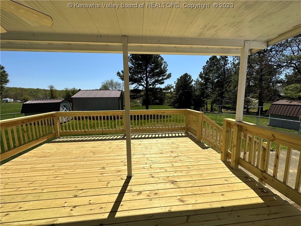 5884 Sandhill Road Point Pleasant, WV 25550 - Photo 33 of 33 Gallery Image 33
