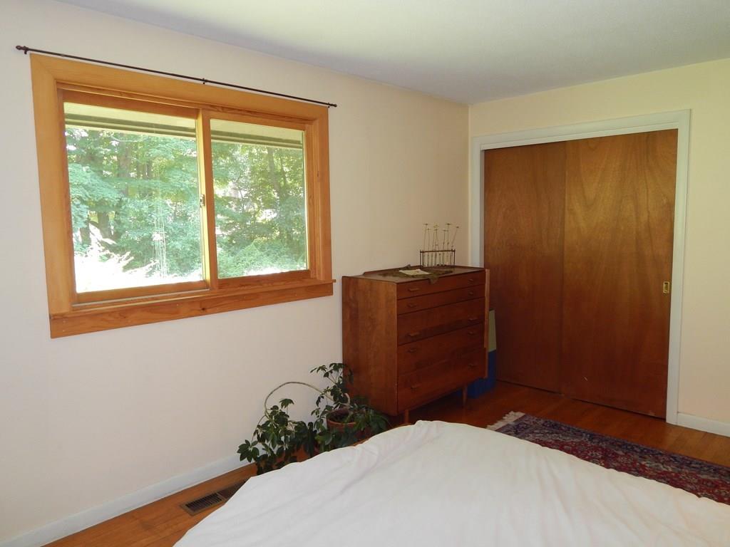 19 Chapel Road Amherst, MA 01002 - Photo 16 of 36