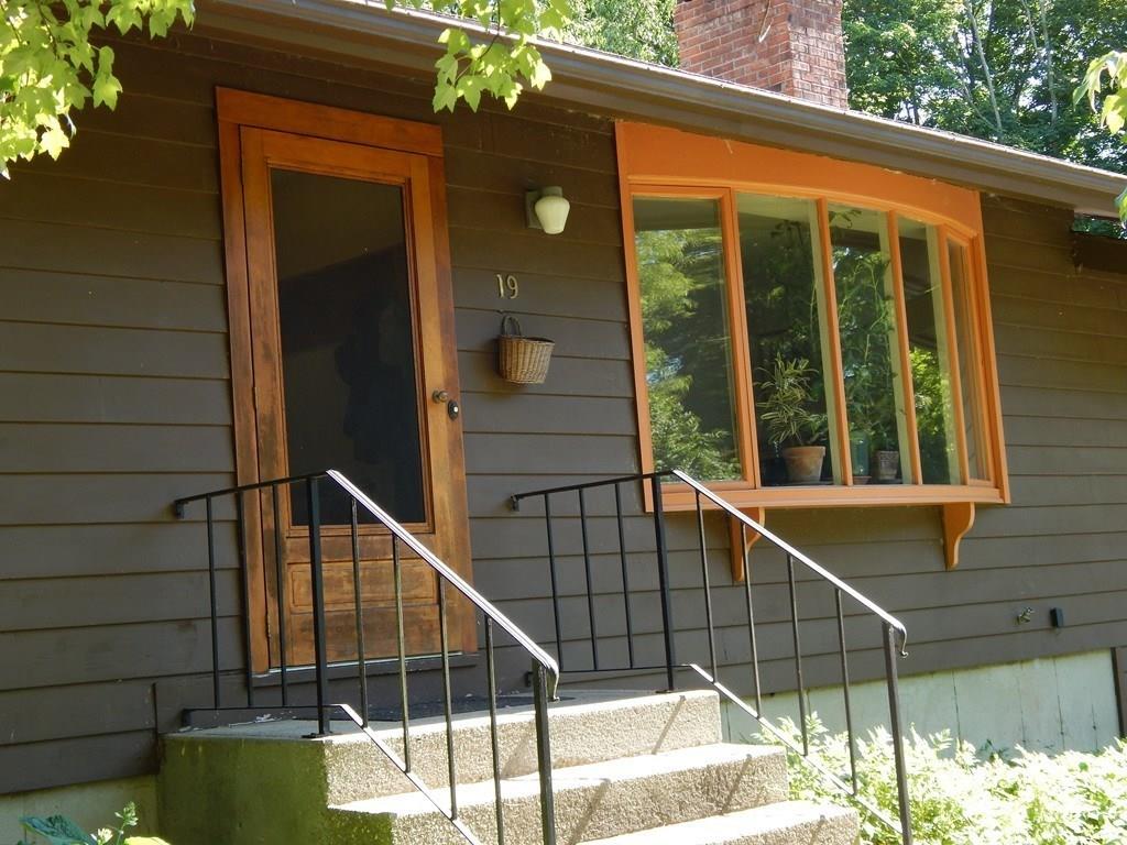 19 Chapel Road Amherst, MA 01002 - Photo 21 of 36