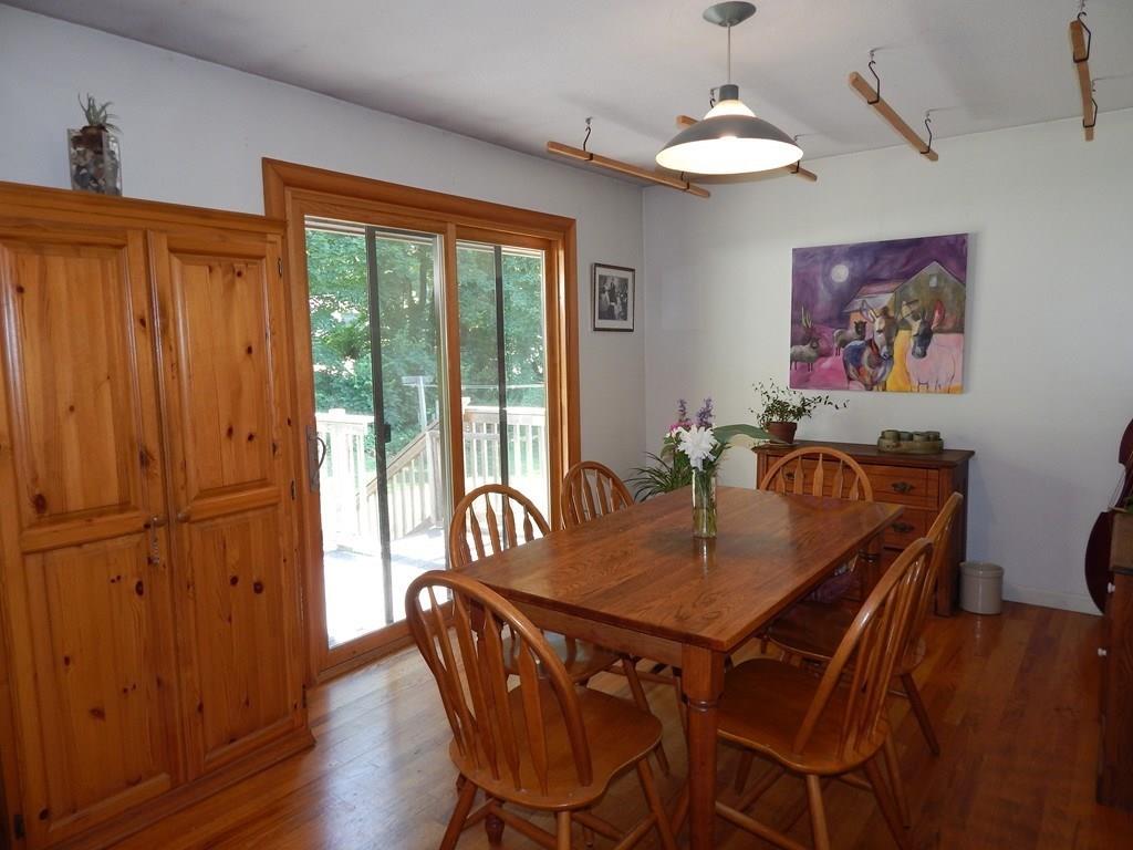 19 Chapel Road Amherst, MA 01002 - Photo 8 of 36