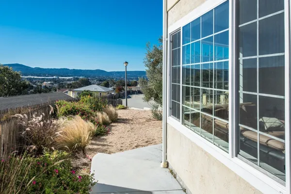 $1,695,000 | 1364 Skyview Drive, Seaside, CA 93955