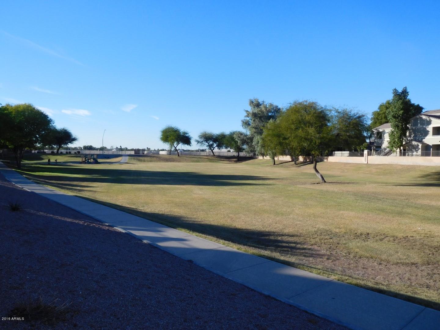 342 East Nunneley Road Gilbert, AZ 85296 - Photo 20 of 21 Huge Greenbelt