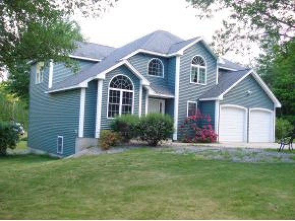 9 Falcon Road Londonderry, NH 03053 - Photo 1 of 1
