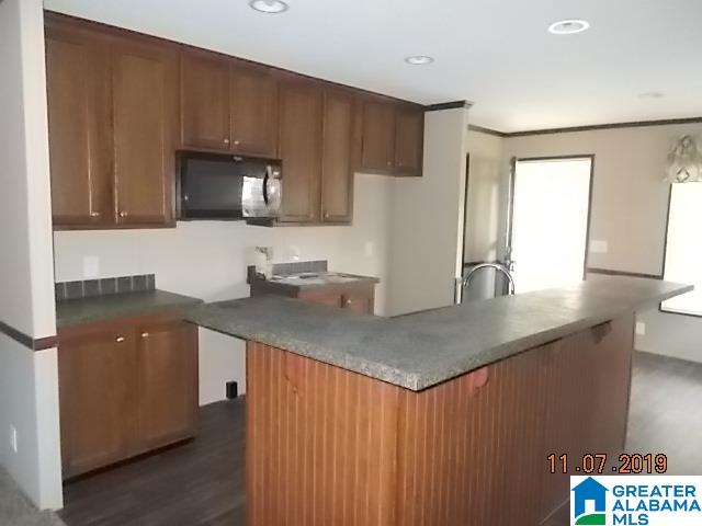 79 Summit Drive Hayden, AL 35079 - Photo 4 of 13