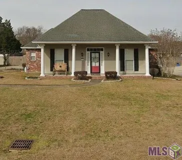 $270,000 | 12127 South Milstead Place, Baton Rouge, LA 70818
