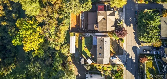 $839,900 | 14247 55th Avenue South, Tukwila, WA 98168