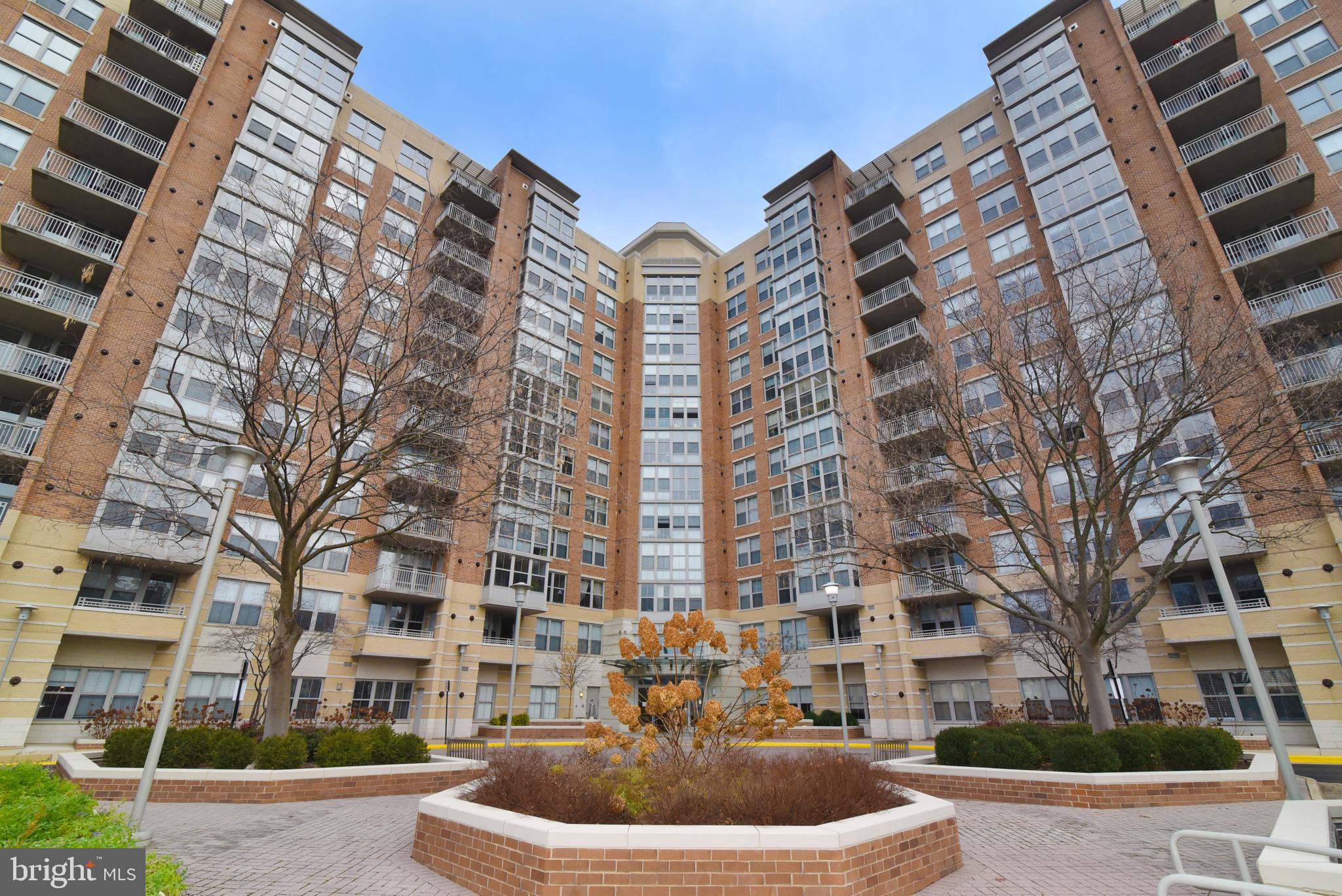 11800 Sunset Hills Road, Unit 823 Reston, VA 20190 - Photo 2 of 46