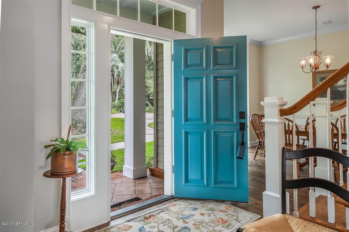 13056 Mandarin Road Jacksonville, FL 32223 - Photo 6 of 45 a view of a hallway with a flower pot