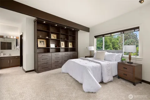 $2,450,000 | 10847 Bill Point Bluff Northeast, Bainbridge Island, WA 98110