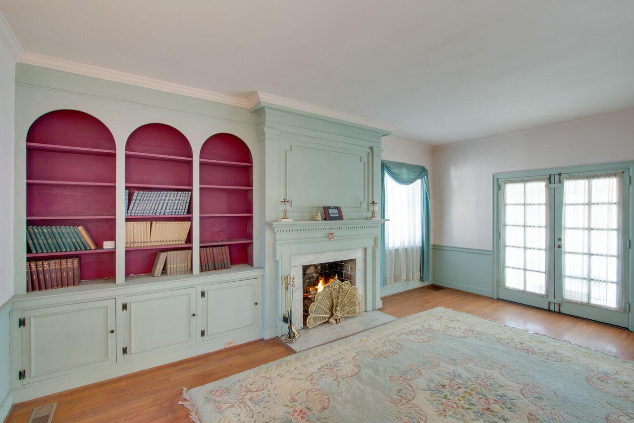 111 Folly Rd Boulevard Charleston, SC 29407 - Photo 12 of 47 11