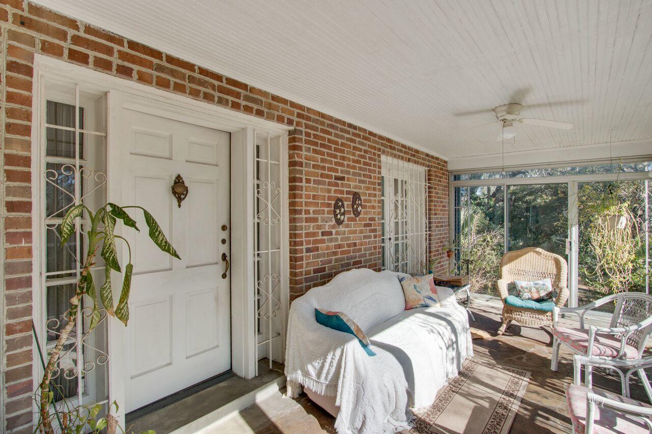 111 Folly Rd Boulevard Charleston, SC 29407 - Photo 6 of 47 5