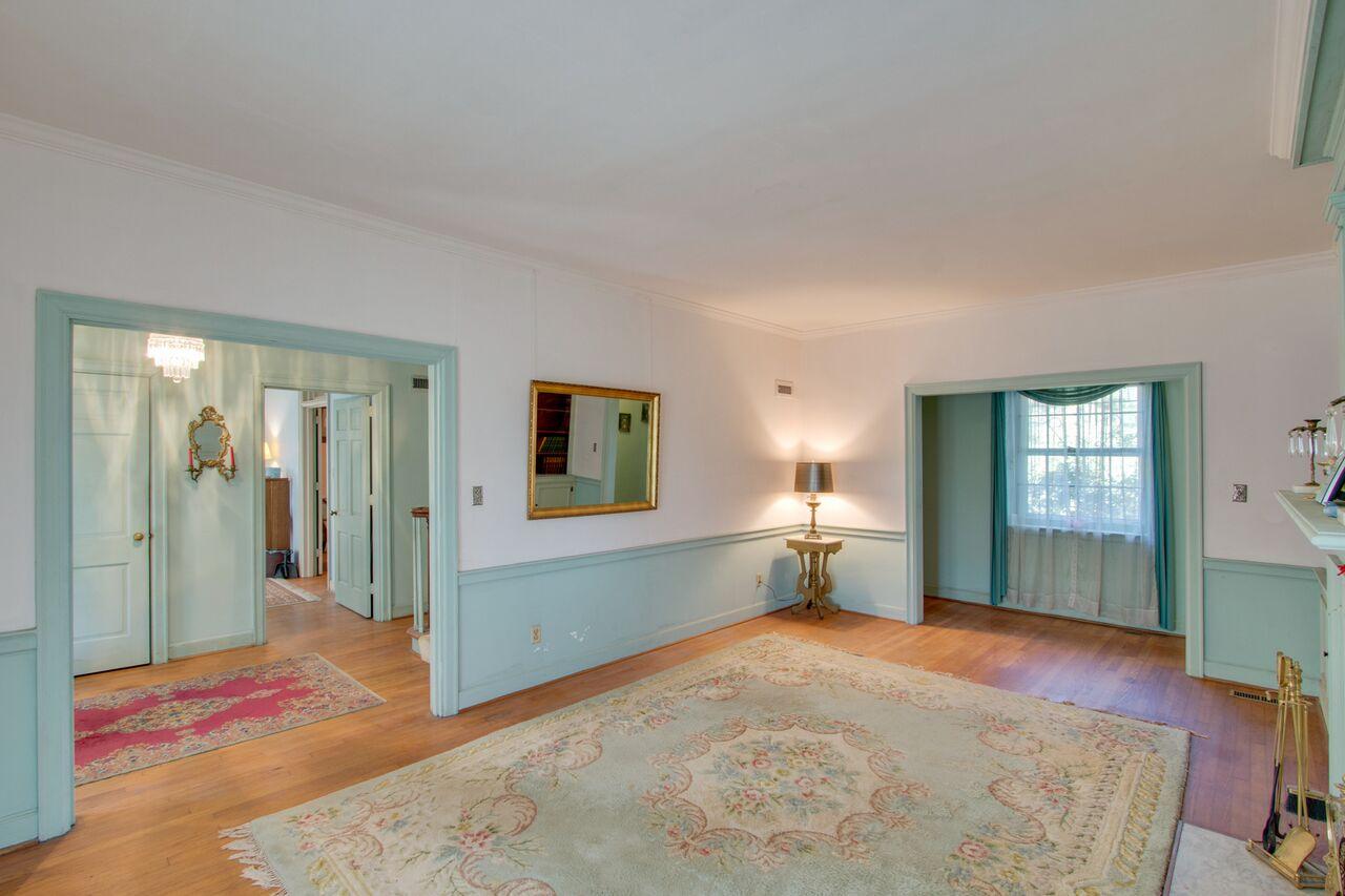 111 Folly Rd Boulevard Charleston, SC 29407 - Photo 10 of 47 9