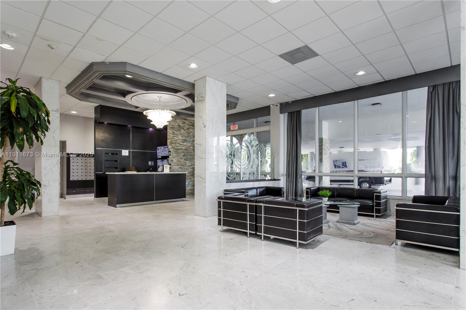 5001 Collins Avenue, Unit PH1 Miami Beach, FL 33140 - Photo 81 of 82