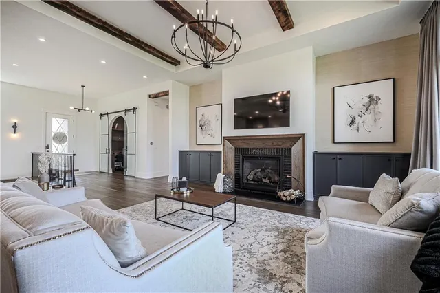 $1,420,000 | 8512 North Booth Avenue, Kansas City, MO 64157