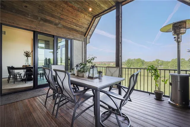 $1,420,000 | 8512 North Booth Avenue, Kansas City, MO 64157