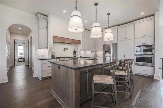 $1,420,000 | 8512 North Booth Avenue, Kansas City, MO 64157