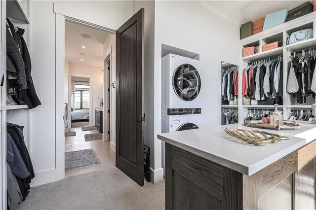 $1,420,000 | 8512 North Booth Avenue, Kansas City, MO 64157